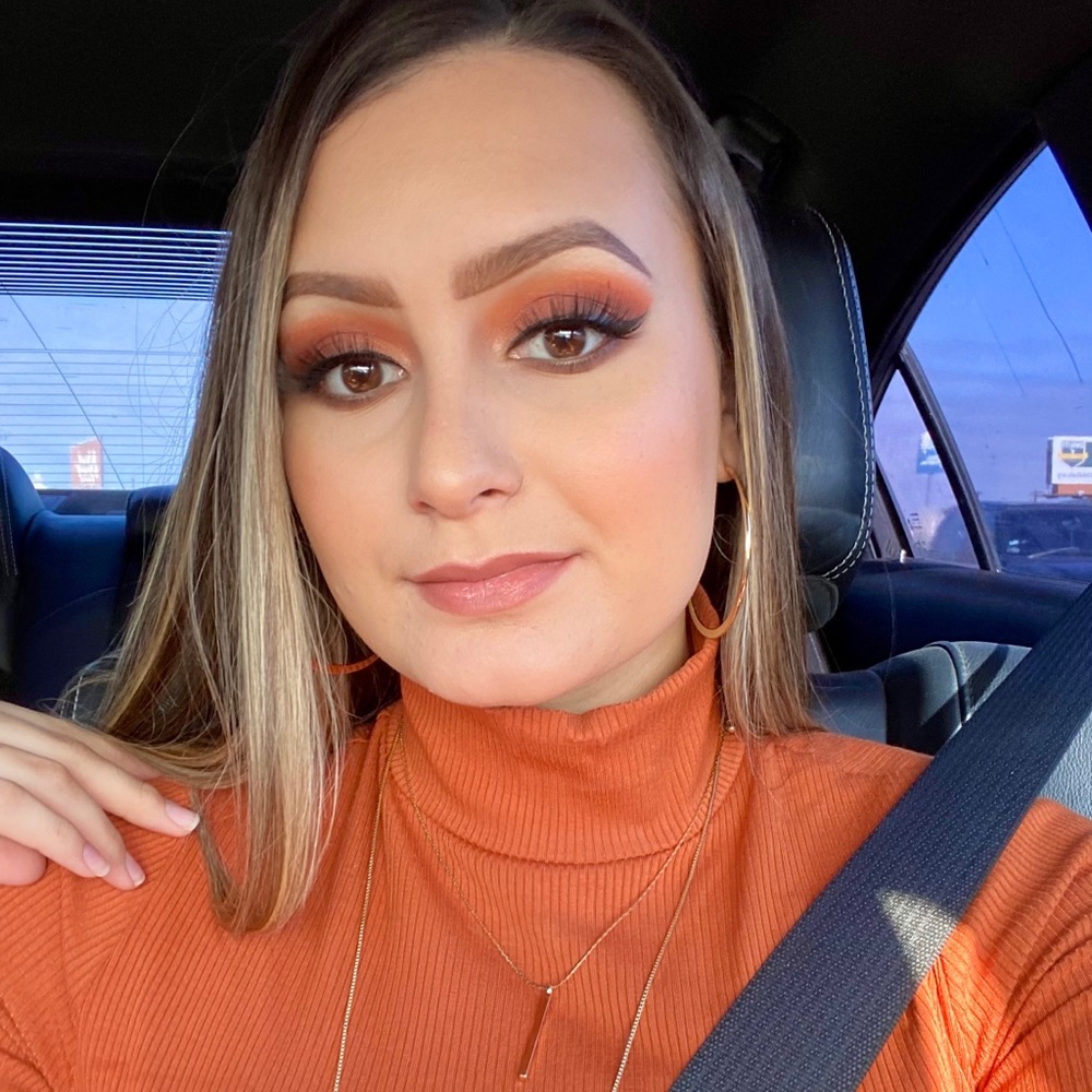 Meet your Posher, Brianna